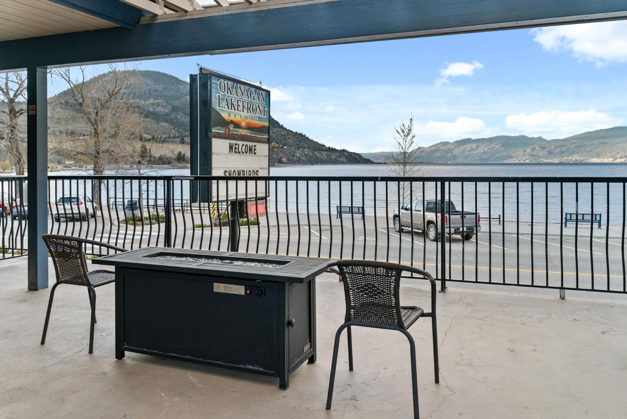 Okanagan Lakefront Resort Penticton Exterior foto